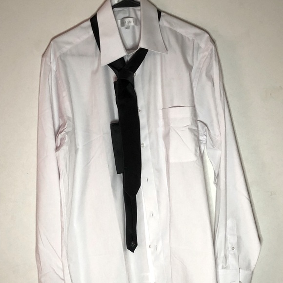 Lucci brand tuxedo, new and hasn’t been used - Picture 4 of 4